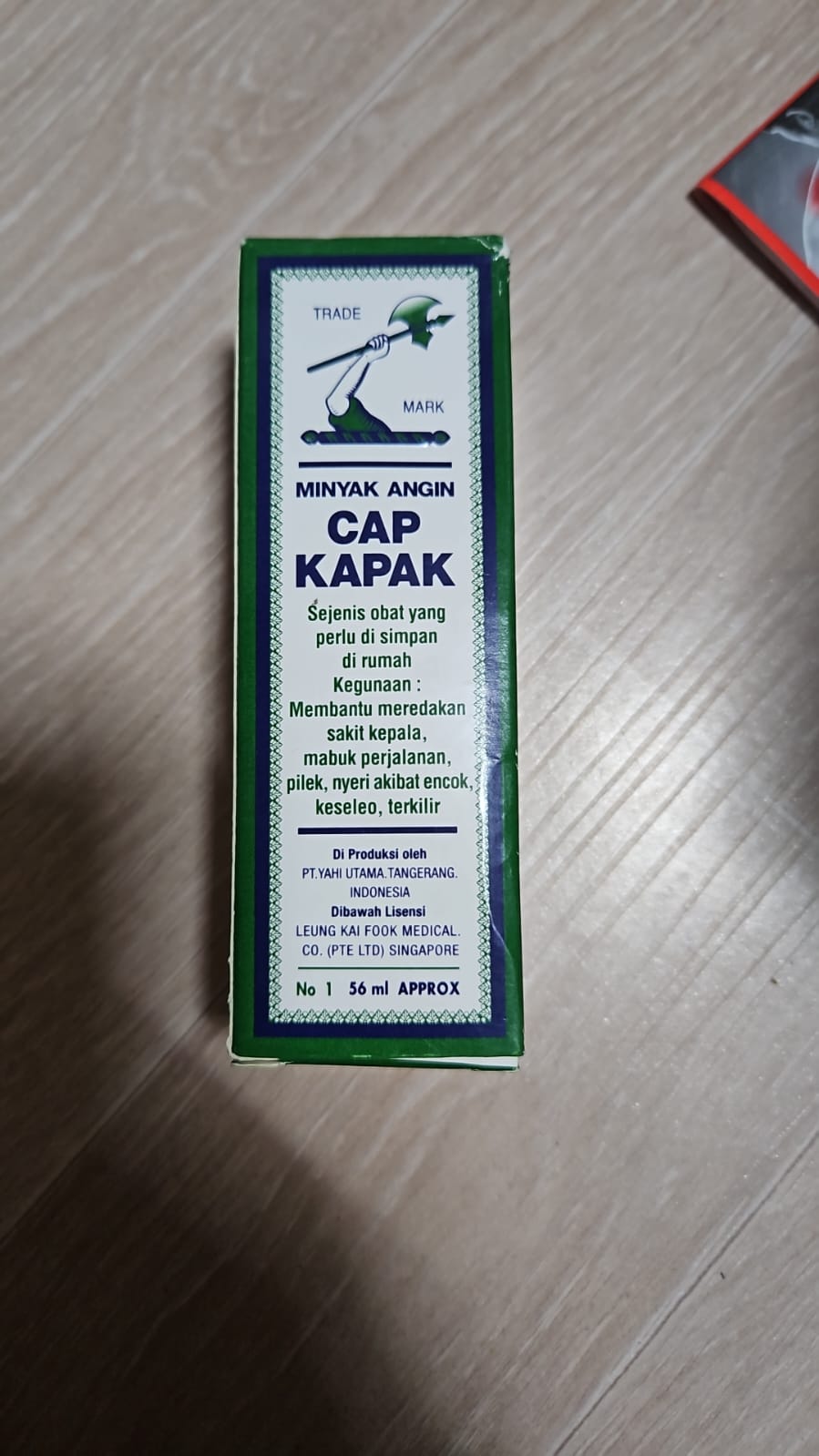 MINYAK ANGIN CAP KAMPAK